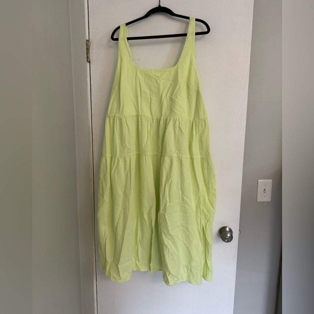 Ava & Viv Light Green Dress